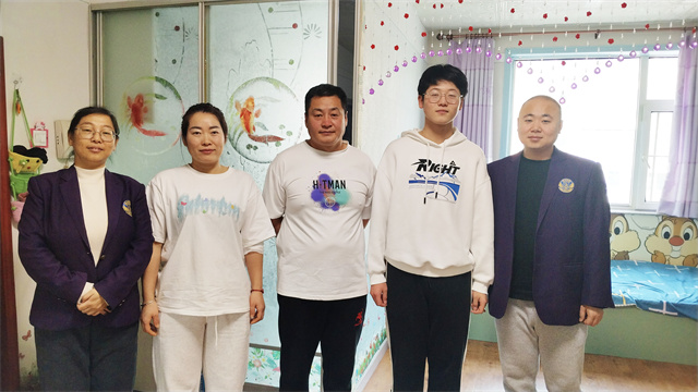  教育是一场温暖的奔赴||东北科技教师家访的初心回响 